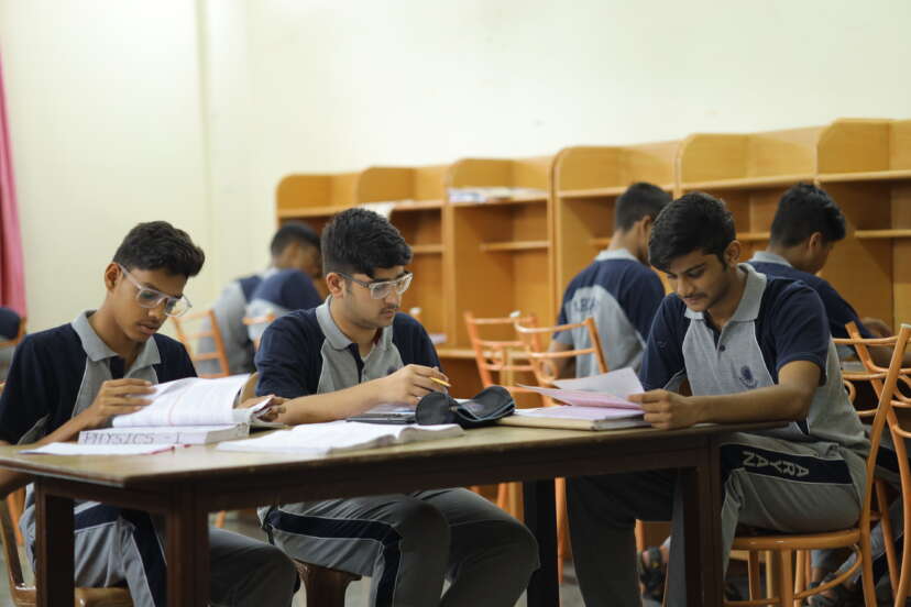 Deciding Between CBSE and ICSE: A Parent’s Comprehensive Handbook