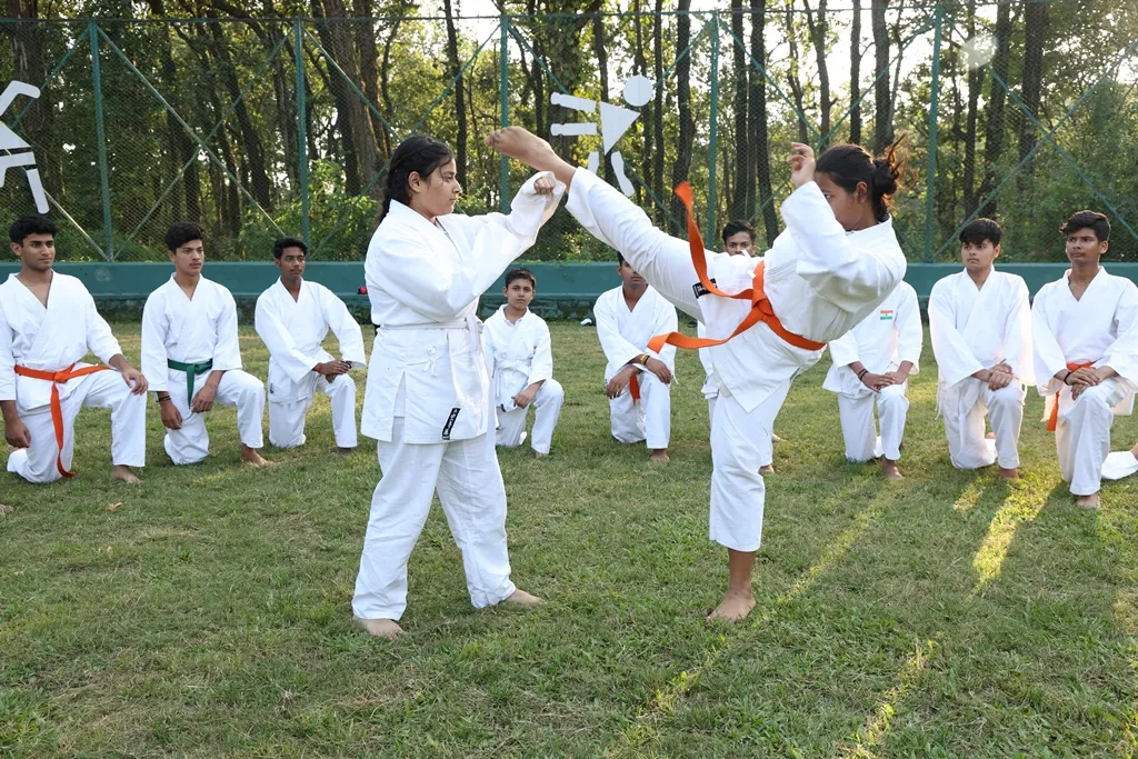 Karate (2)